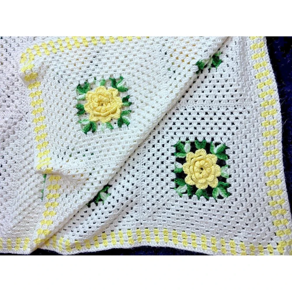 Vtg Crocheted Afghan White Yellow Flower Granny Square Blanket  58x72 Soft Throw